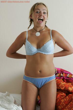 Original 981 px/ 1472 px