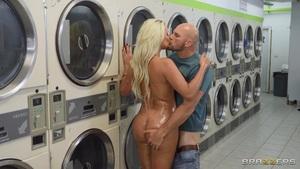 Original 1920 px/ 1080 px