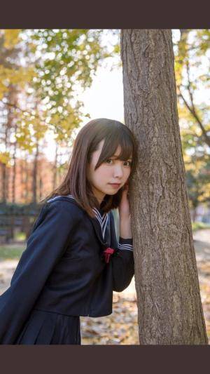 Original 564 px/ 1003 px