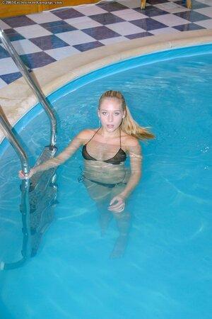 Original 683 px/ 1024 px