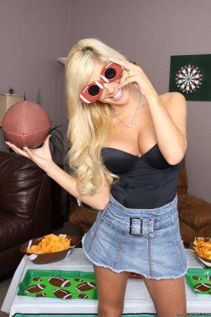 Original 1663 px/ 2495 px