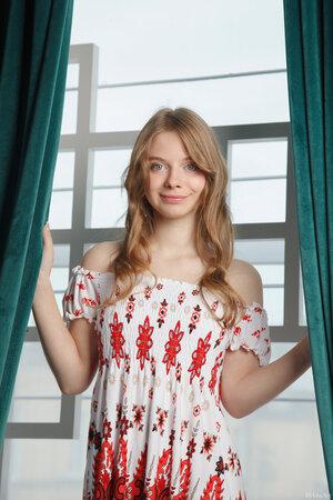 Original 3000 px/ 4500 px