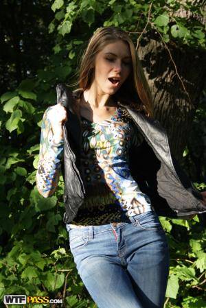 Original 1067 px/ 1600 px