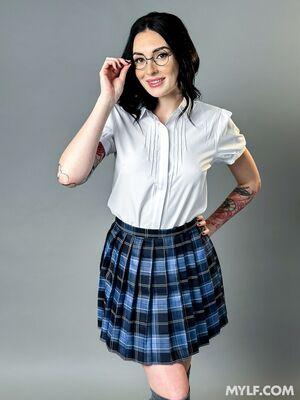 Original 810 px/ 1080 px