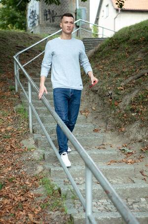 Original 3840 px/ 5792 px