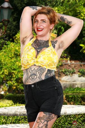 Original 2000 px/ 3000 px