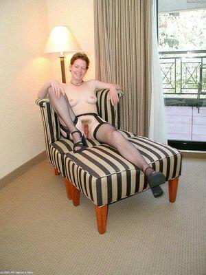 #ATKHairy Caroline (car001) Set 044712