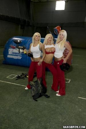 Original 533 px/ 800 px