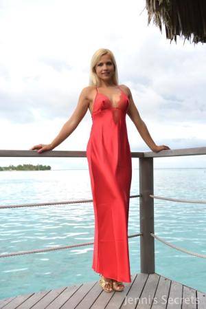 Original 683 px/ 1023 px