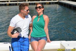 Original 3840 px/ 2564 px