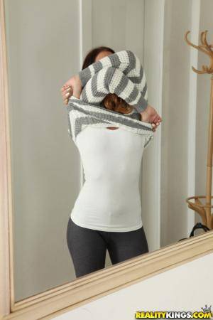 Original 2560 px/ 3840 px