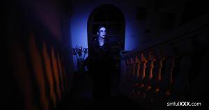 Original 4096 px/ 2160 px