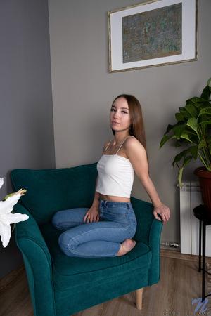 #NBL Kate Quinn Come Closer