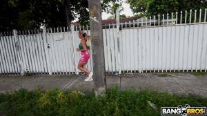 Original 1278 px/ 719 px