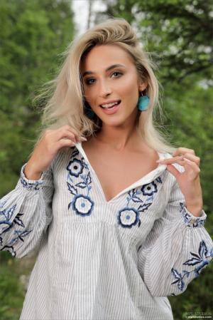 Original 534 px/ 800 px