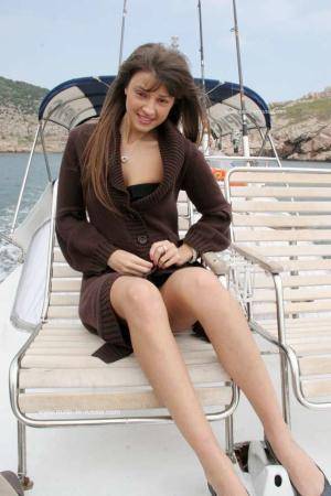 #FlashInPublic Maria Ryabushkina