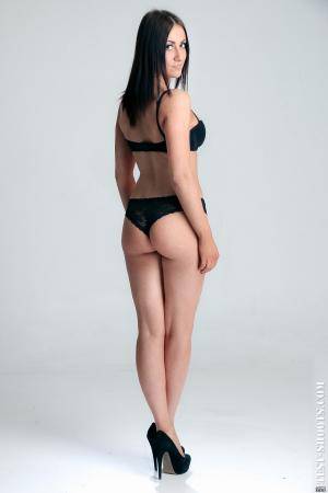 Original 1280 px/ 1920 px