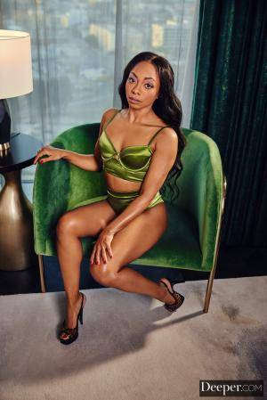 Original 2000 px/ 2999 px