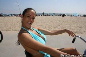 Original 900 px/ 600 px