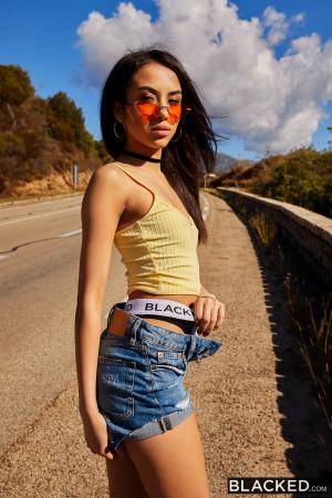 Original 2000 px/ 3000 px