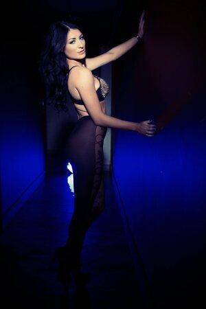 Original 683 px/ 1024 px