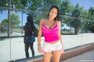 Original 2000 px/ 1325 px