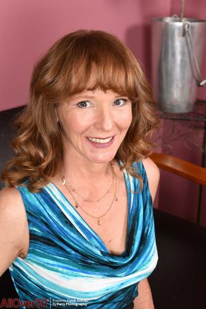 Original 1025 px/ 1536 px