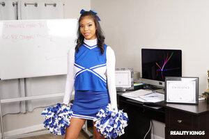 Original 3000 px/ 2000 px