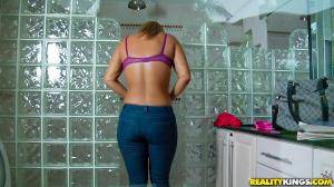 Original 864 px/ 486 px