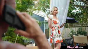 Original 2500 px/ 1406 px