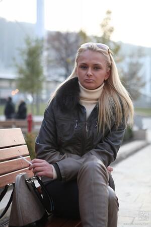 Original 853 px/ 1280 px