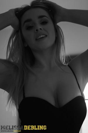 Original 682 px/ 1024 px