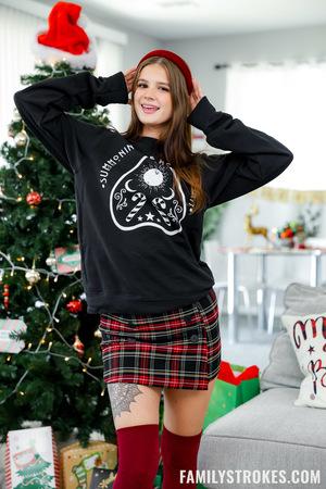 Sky Wonderland and Elizabeth Skylar Theyre Dreaming Of a White Christmas