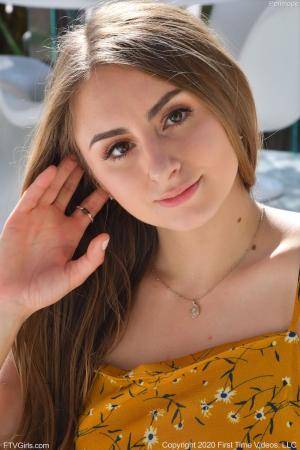 Original 852 px/ 1280 px