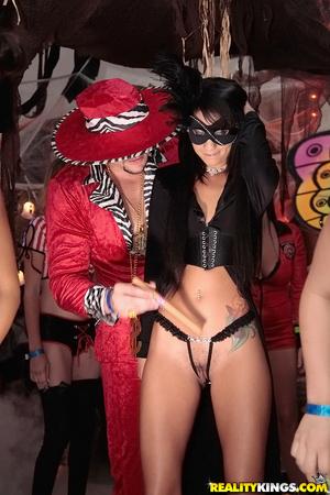 Original 600 px/ 900 px