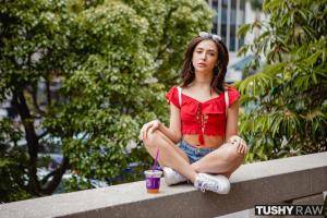 Original 3000 px/ 2000 px