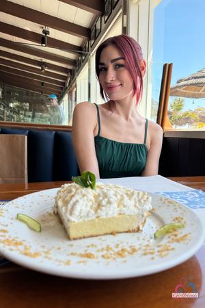 Original 2000 px/ 3000 px