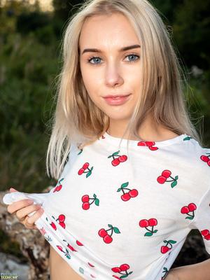 Original 3456 px/ 4608 px