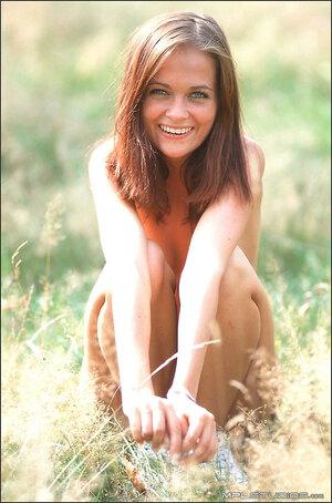 Original 677 px/ 1024 px