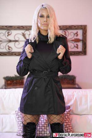 Original 3326 px/ 4986 px