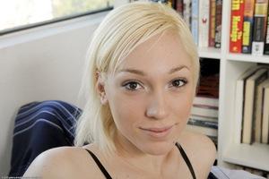 Original 1600 px/ 1064 px