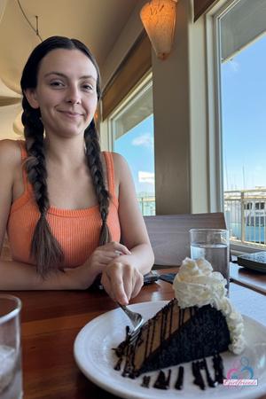 Original 2000 px/ 3000 px