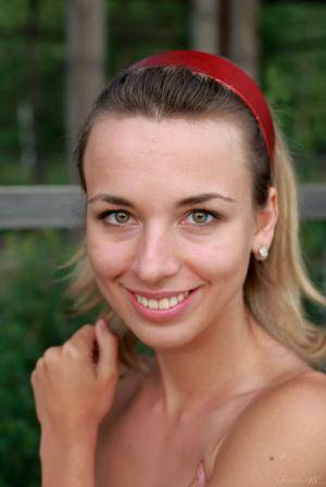 Original 854 px/ 1280 px