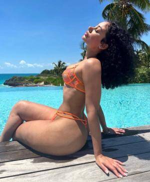 Original 1004 px/ 1219 px