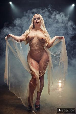 Original 2000 px/ 2999 px