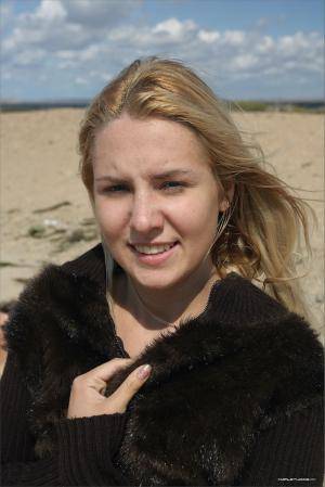 Original 854 px/ 1280 px