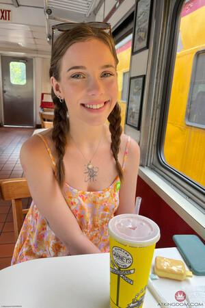 Original 2000 px/ 3000 px