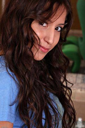 Original 1068 px/ 1600 px