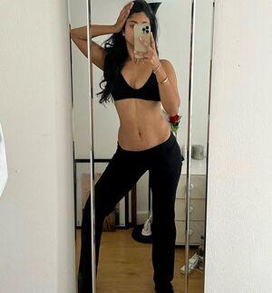 Original 1080 px/ 1167 px