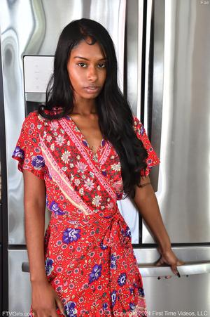 Original 3280 px/ 4928 px